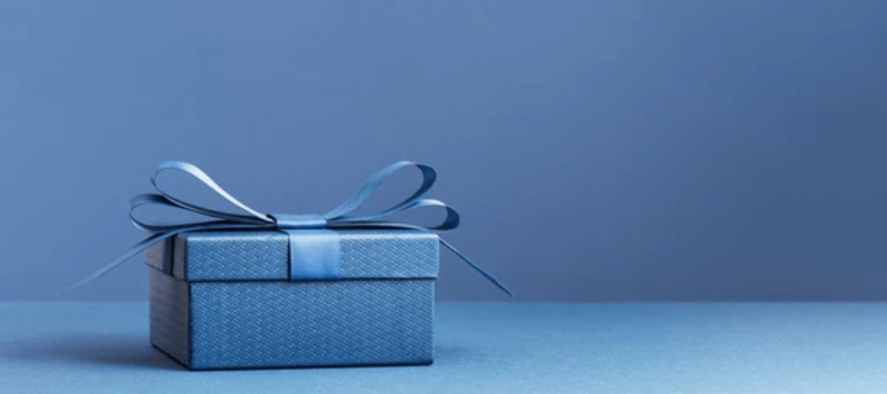 How To Make A Thoughtful Surprise Gift Box lansbox blog featured image