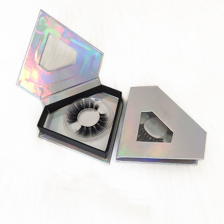 Heart-Shaped eyelash booxes