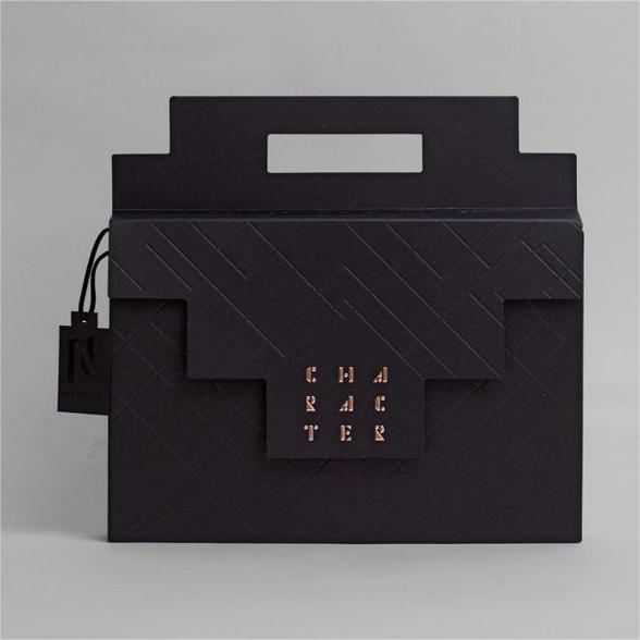 Custom Handle Boxes LansBox Packaging