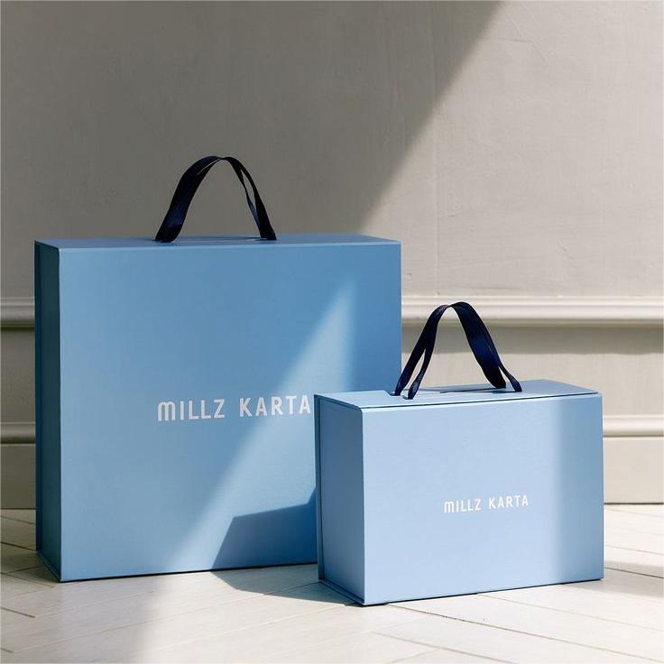 Custom Handle Boxes LansBox Packaging