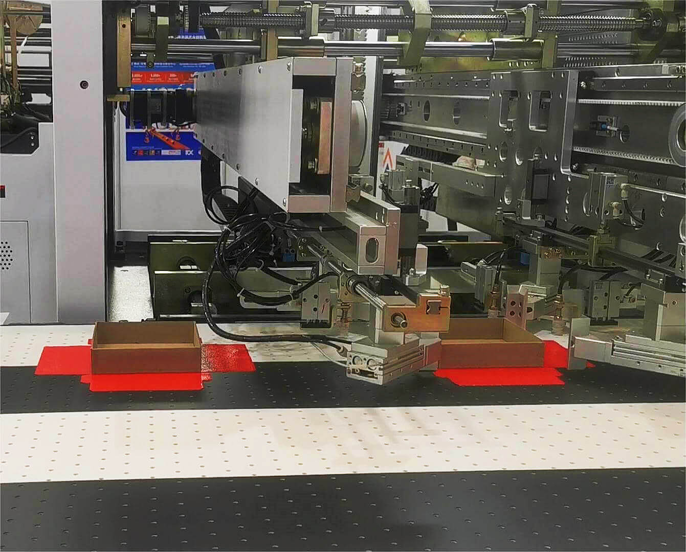 LansBox Custom Paper Box Manufacturing