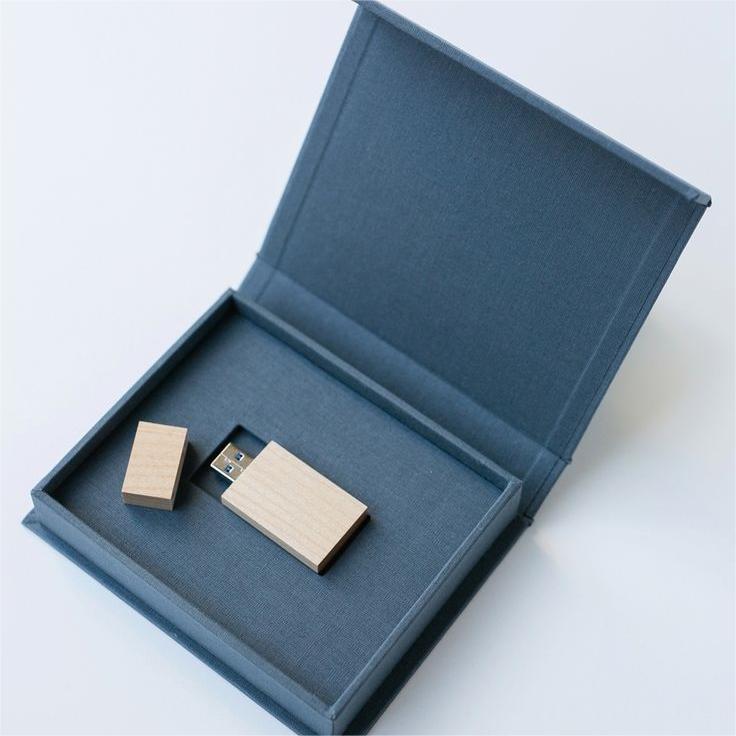 Custom Rigid Boxes Manufacturer LansBox Packaging